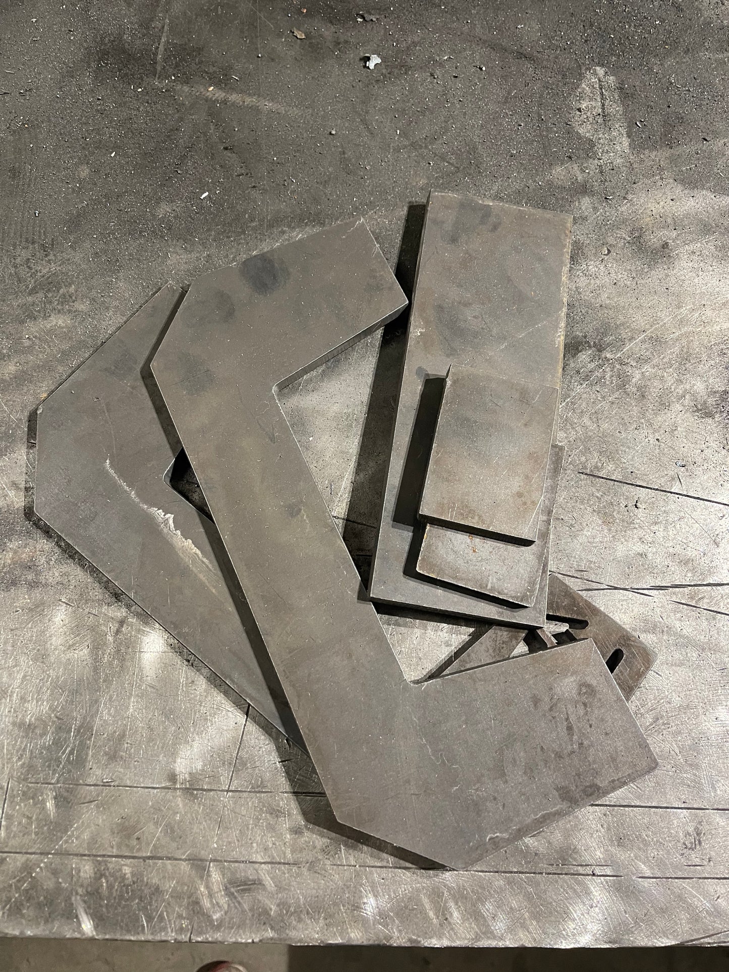Chevy/gmc underbed notch plates