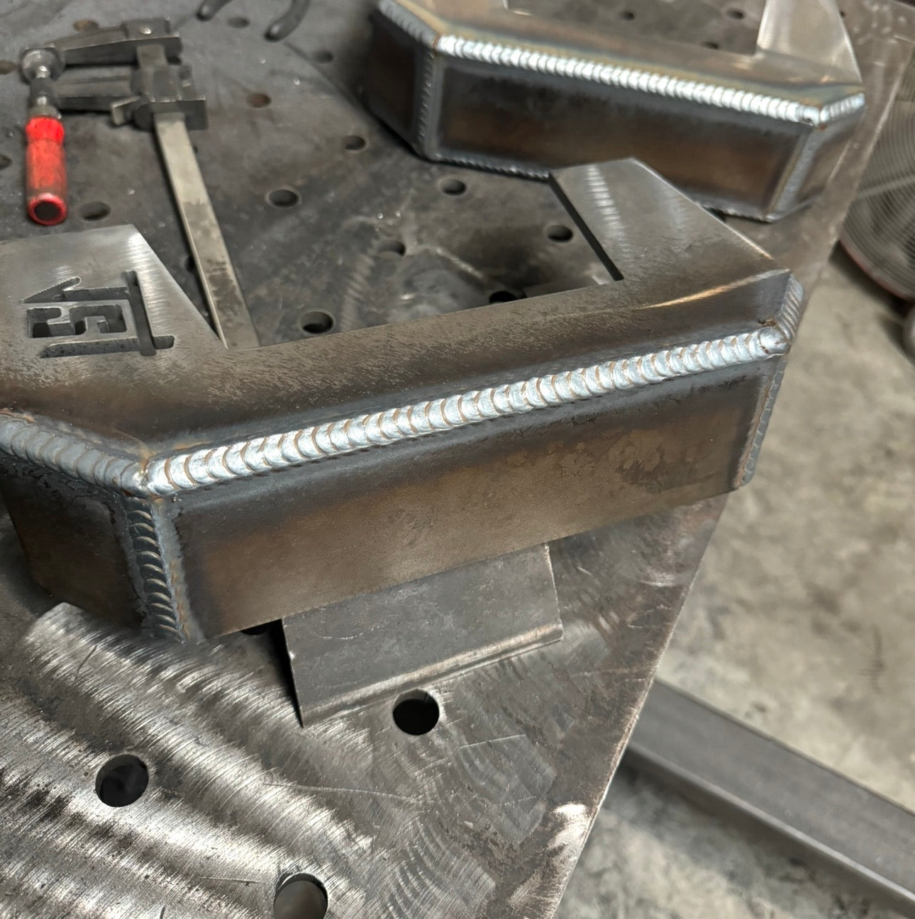 2008-2018 gm Underbed notch